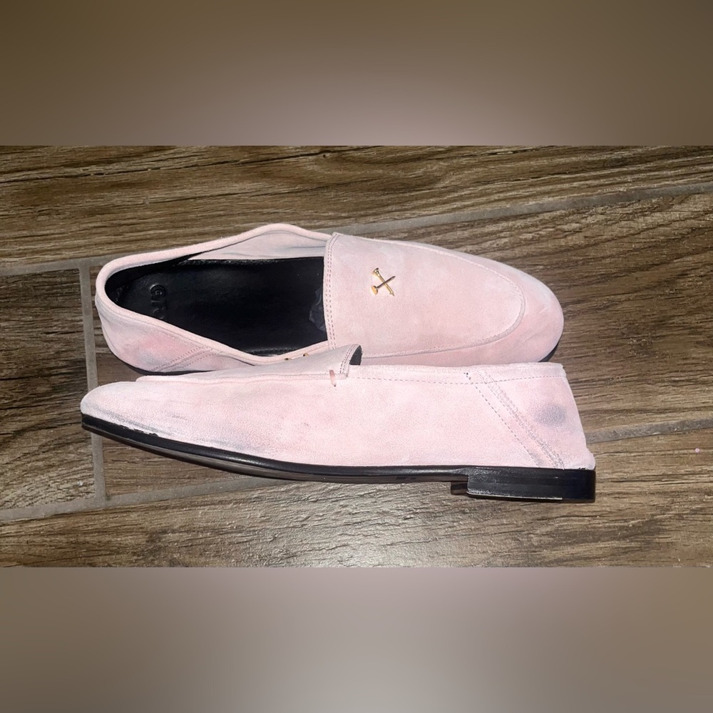 G/FORE Women's Metal Tees Suede Flex Loafers in a light pink - Picture 4 of 7